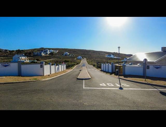 2 BEDROOM HOUSE FOR SALE IN ST HELENA VIEWS